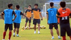 Dành 1 phút mặc niệm HLV Phan Thanh Hùng trước trận Việt Nam vs Malaysia